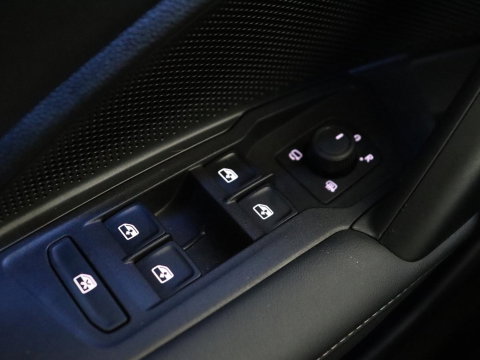 Volkswagen Tiguan 1.5 eTSI Life Edition