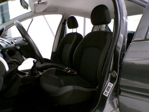 Peugeot 206+ 1.4 XS "Origineel NL!" Trekhaak Bluetooth Airco Garantie 4-seizoenen banden Nieuwe-APK ! Zeer nette & goede auto !