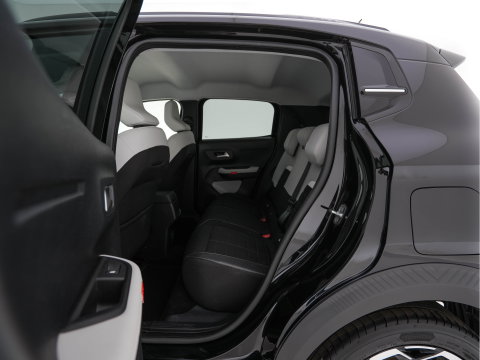 Citroën ë-C3 Max 113pk 44 kWh [3-Fase-11kW ] {SoH-91%} (INCL-BTW) *FULL-LED | NAVI-FULLMAP | DIGI-COCKPIT | CAMERA | COMFORTSEATS | PRIVACY-GLASS | CARPLAY | DAB | ECC | PDC | CRUISE | 17''ALU*