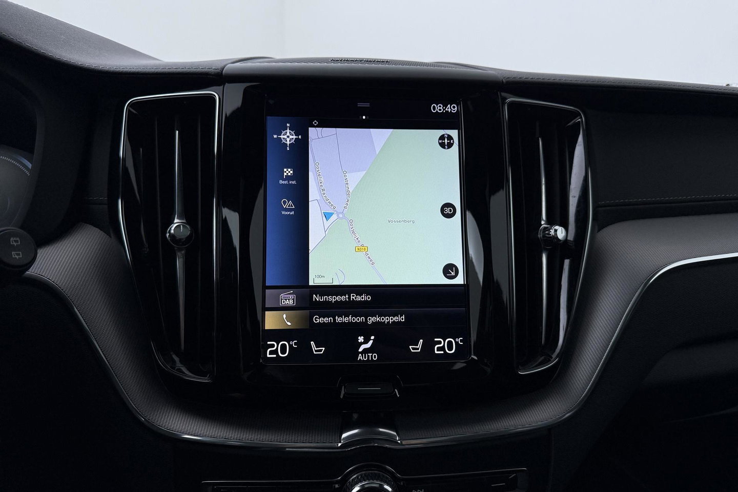 Volvo XC60 T8 R-Design | HEICO | Luchtvering | Panoramadak | 21 Inch | Harman/Kardon | Massage+Ventilatie | Trekhaak