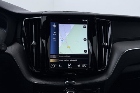 Volvo XC60 T8 R-Design | HEICO | Luchtvering | Panoramadak | 21 Inch | Harman/Kardon | Massage+Ventilatie | Trekhaak