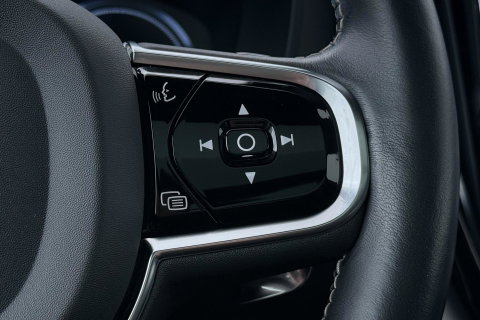 Volvo XC60 T8 R-Design | HEICO | Luchtvering | Panoramadak | 21 Inch | Harman/Kardon | Massage+Ventilatie | Trekhaak