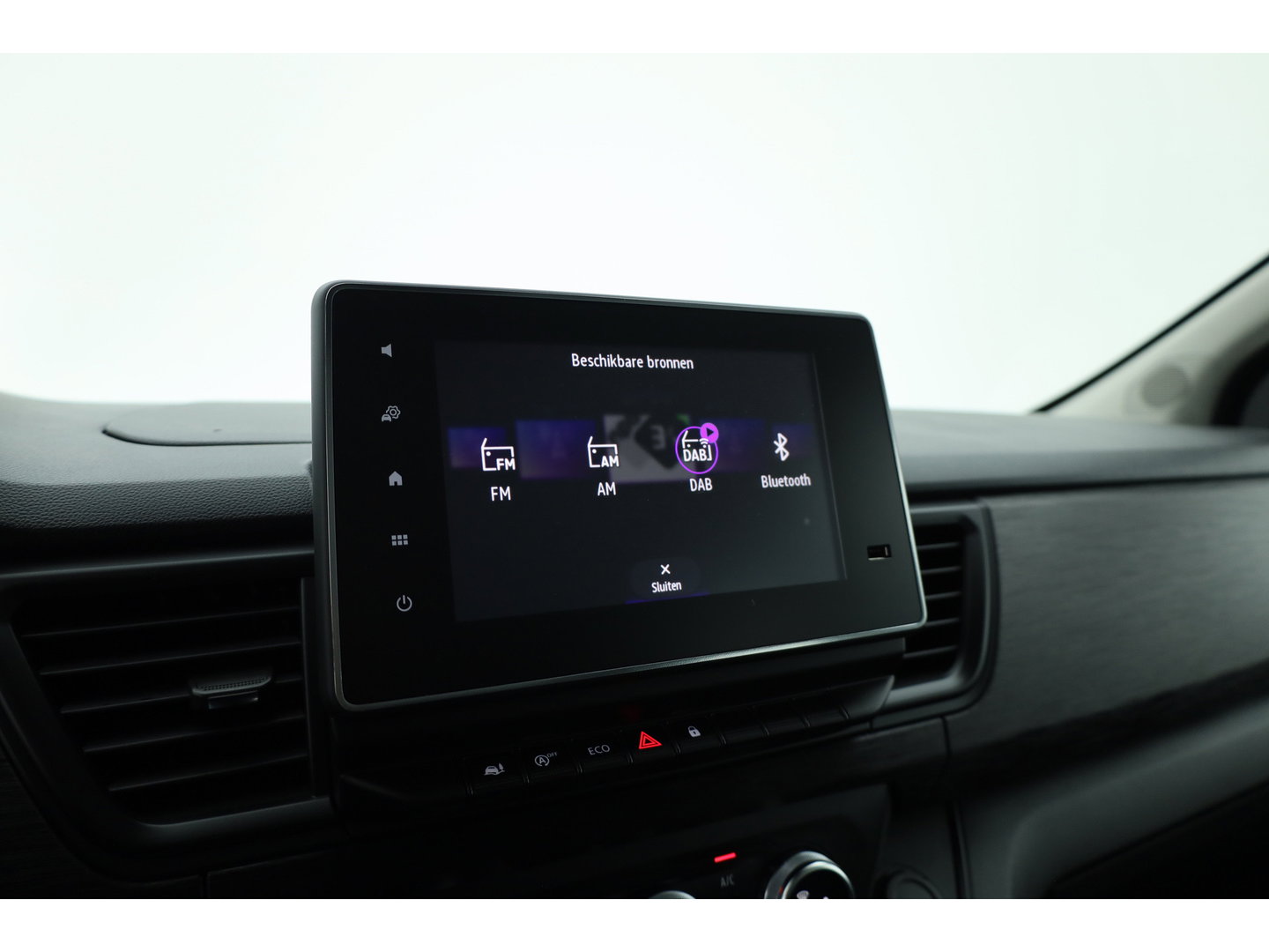 Renault Trafic 2.0 dCi 130pk L2H1 | Advance | Dubb. Cab. | Navi | Camera | Cruise | LM velgen