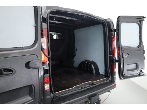 Renault Trafic 2.0 dCi 130pk L2H1 | Advance | Dubb. Cab. | Navi | Camera | Cruise | LM velgen