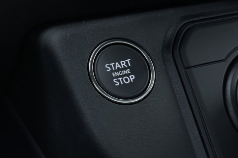 Land Rover Defender 2.0 P300e 110 X-Dynamic HSE | 6-Persoons | Meridian Surround | ClearSight | Head-Up | Massage+Ventilatie | 22 Inch