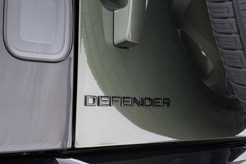 Land Rover Defender 2.0 P300e 110 X-Dynamic HSE | 6-Persoons | Meridian Surround | ClearSight | Head-Up | Massage+Ventilatie | 22 Inch
