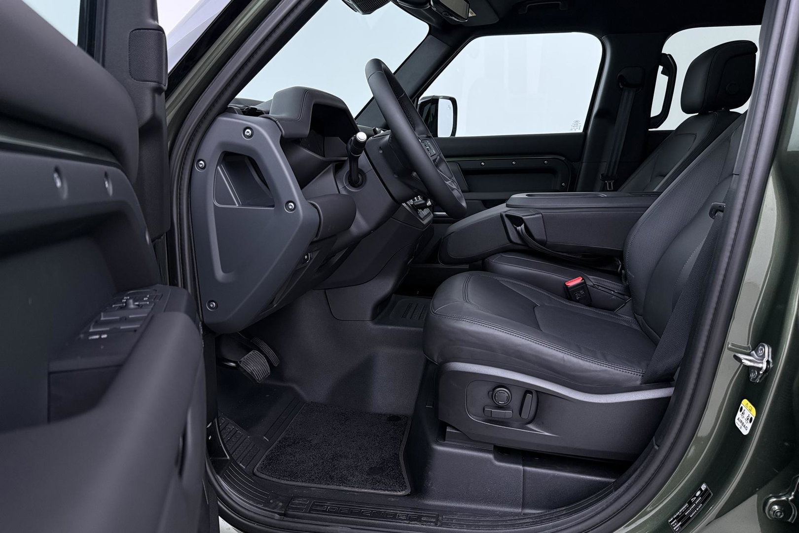 Land Rover Defender 2.0 P300e 110 X-Dynamic HSE | 6-Persoons | Meridian Surround | ClearSight | Head-Up | Massage+Ventilatie | 22 Inch