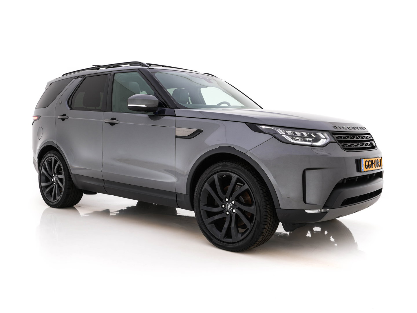 Land Rover Discovery 2.0 Td4 HSE Luxury *PANO | FULL-LED | LEATHER | KEYLESS | AIR-SUSPENSION | BLIND-SPOT | CAMERA | NAVI-FULLMAP | HEATED-COMFORTSEATS | PRIVACY-GLASS | SHIFT-PADDLES | ECC | CRUISE | 22''ALU*