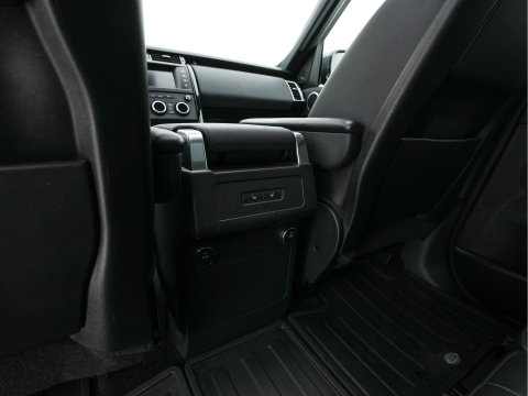 Land Rover Discovery 2.0 Td4 HSE Luxury *PANO | FULL-LED | LEATHER | KEYLESS | AIR-SUSPENSION | BLIND-SPOT | CAMERA | NAVI-FULLMAP | HEATED-COMFORTSEATS | PRIVACY-GLASS | SHIFT-PADDLES | ECC | CRUISE | 22''ALU*