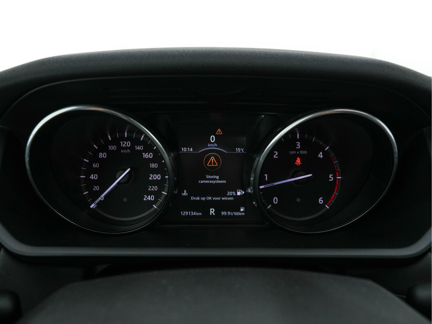 Land Rover Discovery 2.0 Td4 HSE Luxury *PANO | FULL-LED | LEATHER | KEYLESS | AIR-SUSPENSION | BLIND-SPOT | CAMERA | NAVI-FULLMAP | HEATED-COMFORTSEATS | PRIVACY-GLASS | SHIFT-PADDLES | ECC | CRUISE | 22''ALU*