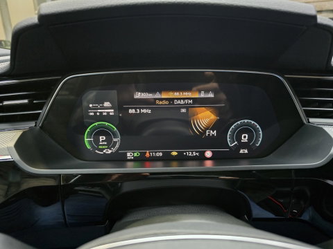 Audi Q8 Sportback e-tron 50 quattro S Edition 95 kWh Pano Leder HUD 360 B&O ACC 21"LM