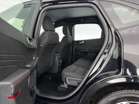 Ford Kuga 1.5 EcoBoost ST-Line (INCL-BTW) *FULL-LED | DIGI-COCKPIT | KEYLESS | DAB | CAMERA | CARPLAY | NAVI-FULLMAP | SPORTSEATS | PRIVACY-GLASS | TOWBAR | 18"ALU*