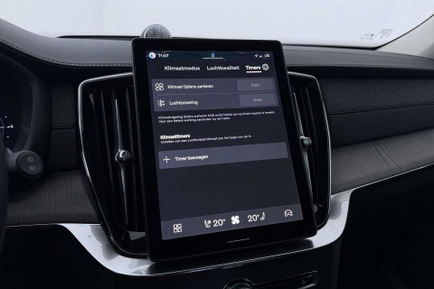 Volvo XC90 T8 Ultra Bright | Luchtvering | B&W | 22 Inch | Panoramadak | Trekhaak | 360° Camera | Head-Up | Massage