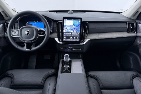 Volvo XC90 T8 Ultra Bright | Luchtvering | B&W | 22 Inch | Panoramadak | Trekhaak | 360° Camera | Head-Up | Massage