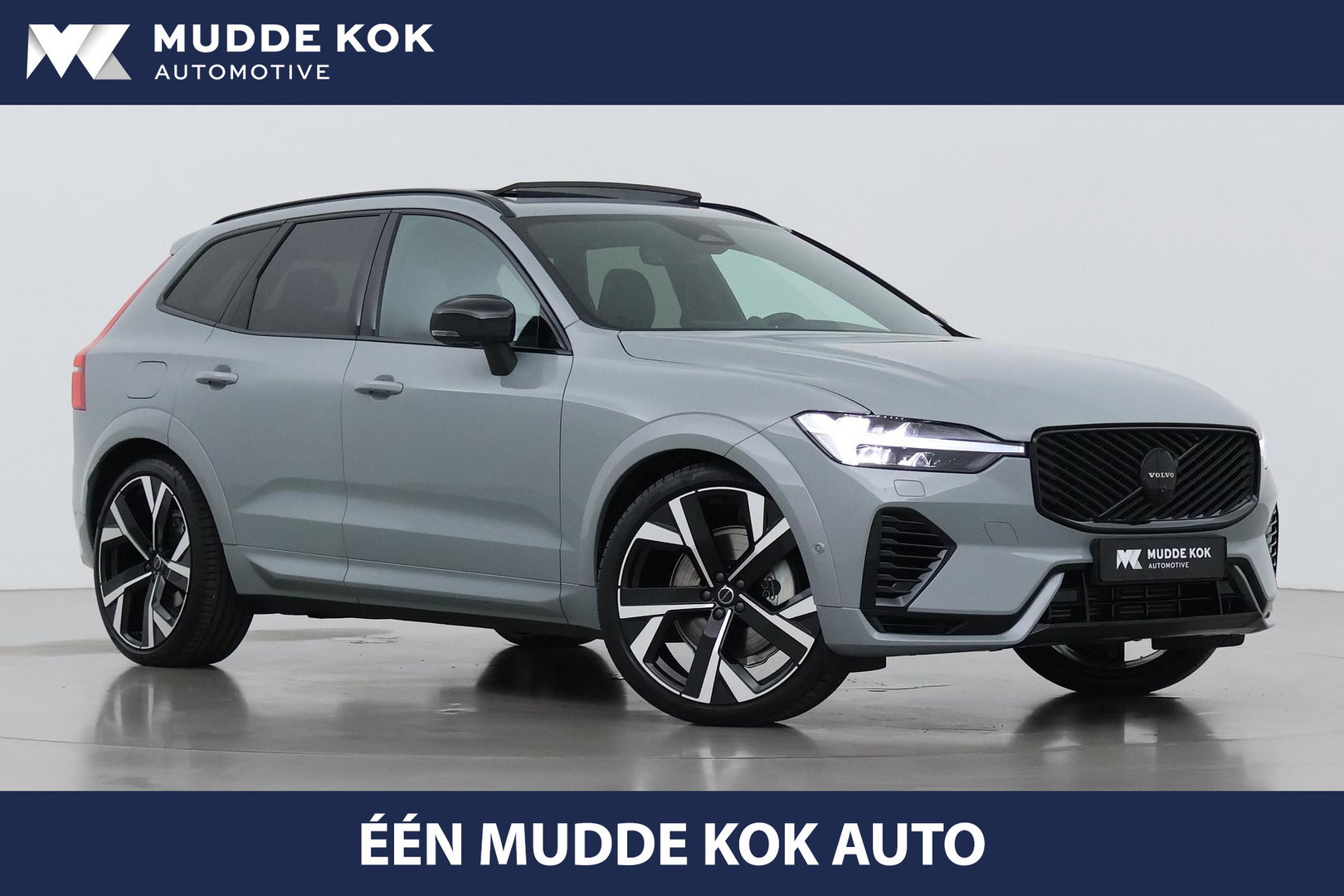 Volvo XC60 T6 Ultra Black Edition | Luchtvering  | 22 Inch | Stoelventilatie | Bowers&Wilkins | Trekhaak | 360° Camera |