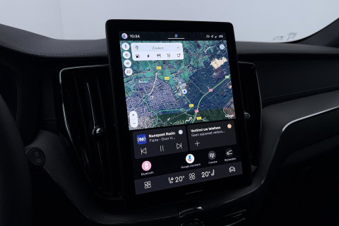 Volvo XC60 T6 Ultra Black Edition | Luchtvering  | 22 Inch | Stoelventilatie | Bowers&Wilkins | Trekhaak | 360° Camera |