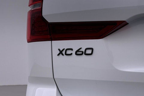 Volvo XC60 T8 Plus Black Edition | Harman/Kardon | Panoramadak | Head-Up | 360° Camera | Memory | ACC | 21 Inch