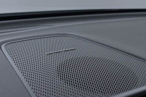Volvo XC60 T8 Plus Black Edition | Harman/Kardon | Panoramadak | Head-Up | 360° Camera | Memory | ACC | 21 Inch
