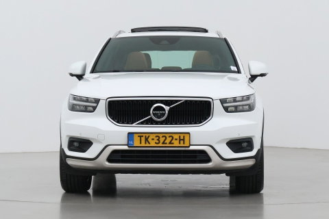 Volvo XC40 2.0 T4 Momentum | Harman/Kardon | Panoramadak | 360° Camera | Trekhaak | BLIS | Camera