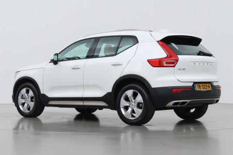 Volvo XC40 2.0 T4 Momentum | Harman/Kardon | Panoramadak | 360° Camera | Trekhaak | BLIS | Camera