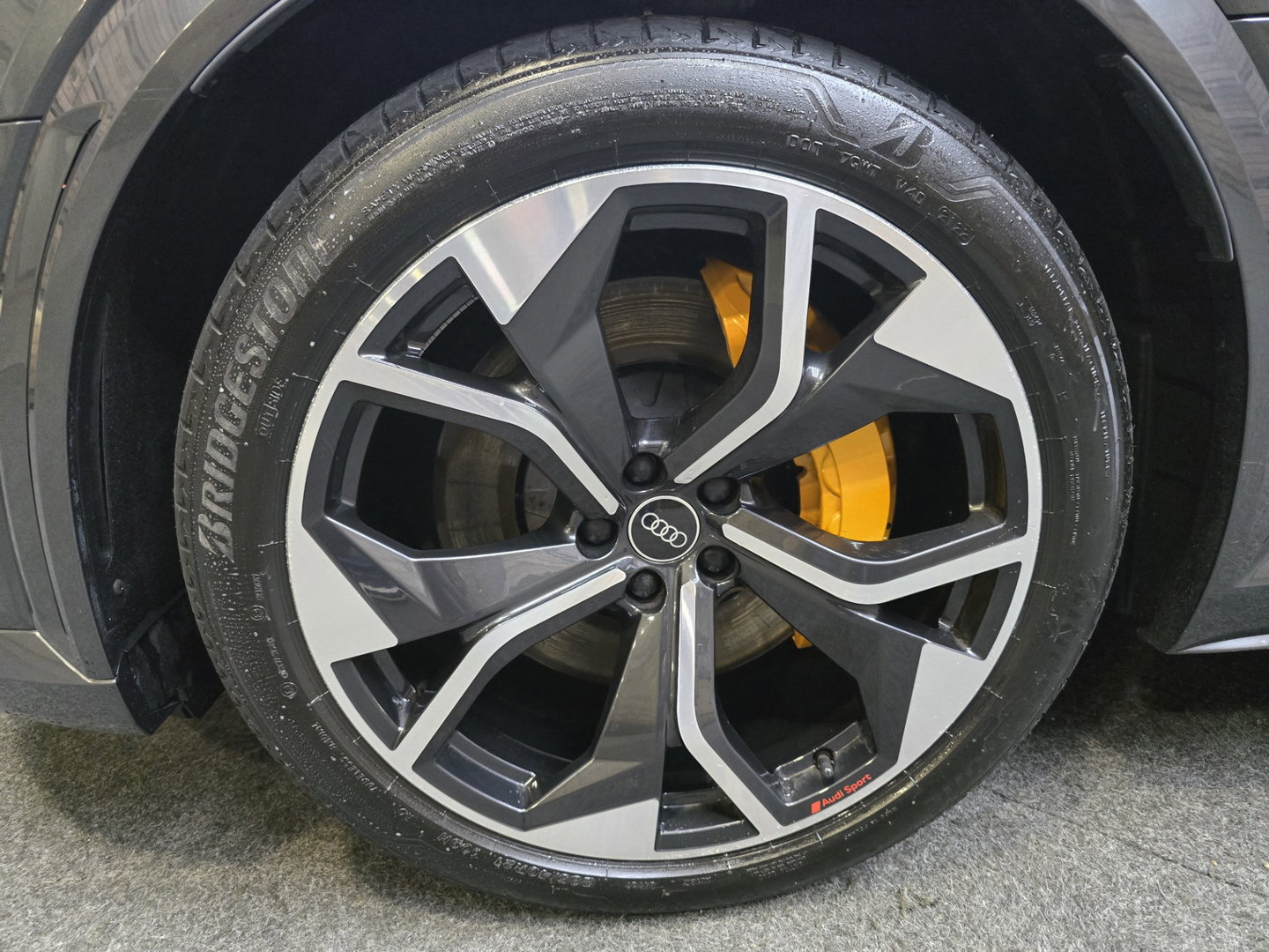 Audi e-tron Sportback S quattro 503PK! S edition 95 kWh Pano ACC Trekhaak 360 BlackPack Keyless 21"LM