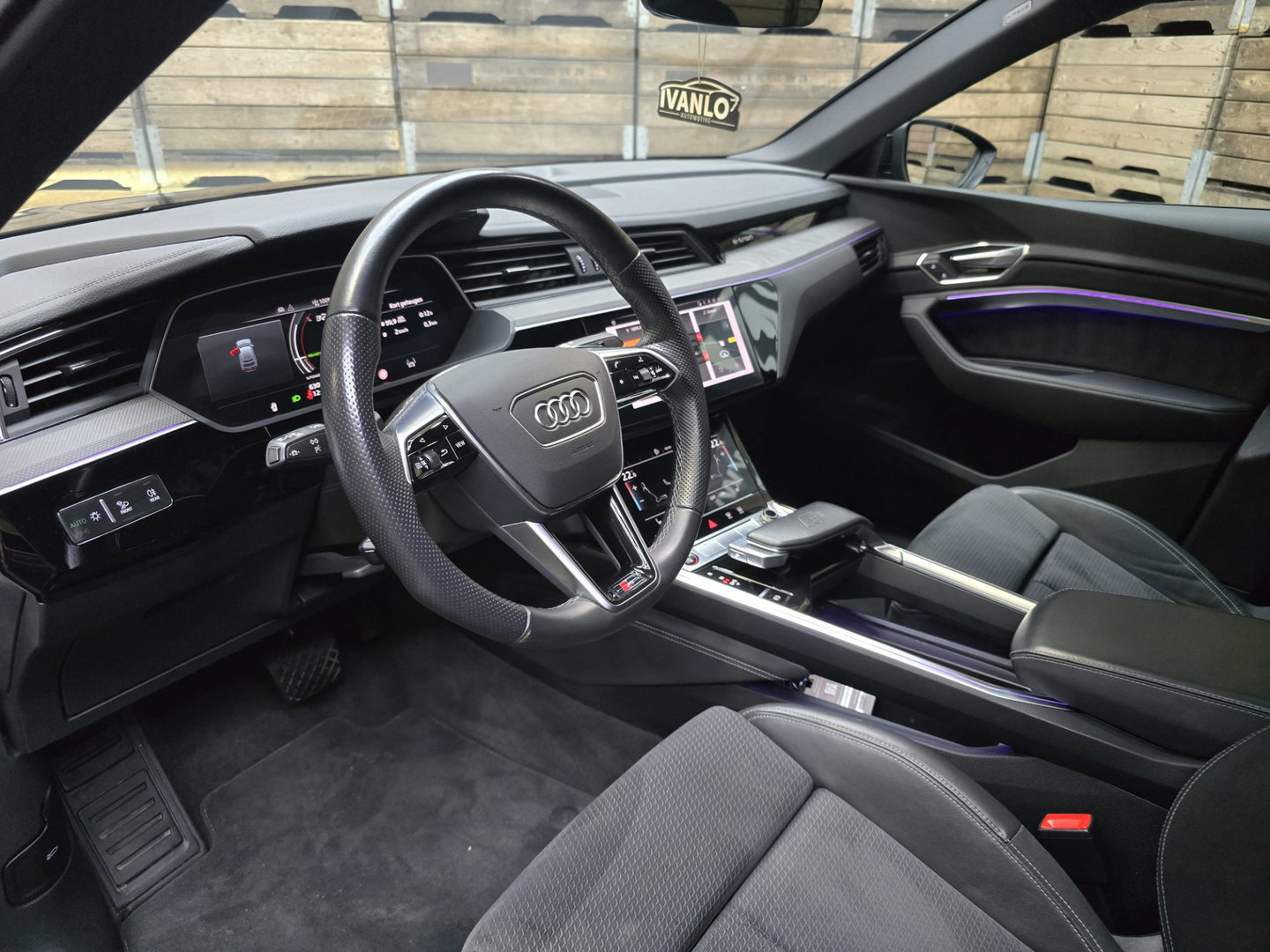 Audi e-tron Sportback S quattro 503PK! S edition 95 kWh Pano ACC Trekhaak 360 BlackPack Keyless 21"LM
