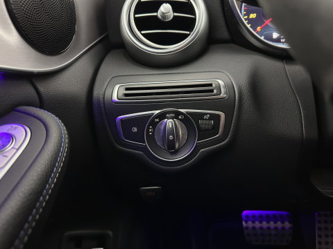 Mercedes-Benz C-Klasse Estate 300 e Business Solution AMG-Limited (Plug-in) {SoH-97%} (INCL-BTW) Aut. *LEATHER-ALCANTARA | MULTIBEAM-LED | NAVI-FULLMAP | TOPVIEW | DAB | CARPLAY | DIGI-COCKPIT | HEATED-SPORTSEATS | KEYLESS | PRIVACY-GLASS | SHIFTPADDLES | TOWBAR | 18"
