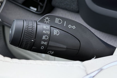 Volvo XC90 T8 Ultra Dark | HEICO | Luchtvering | Stoelventilatie | Panoramadak | 22 inch