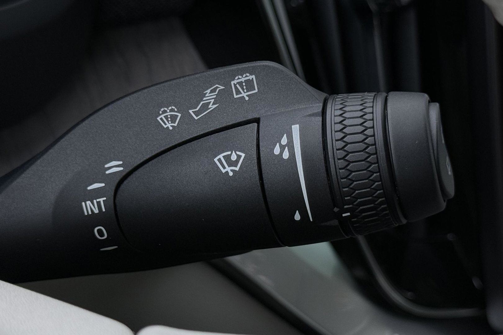 Volvo XC90 T8 Ultra Dark | HEICO | Luchtvering | Stoelventilatie | Panoramadak | 22 inch