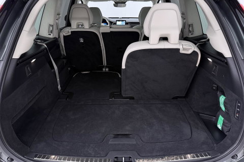 Volvo XC90 T8 Ultra Dark | HEICO | Luchtvering | Stoelventilatie | Panoramadak | 22 inch