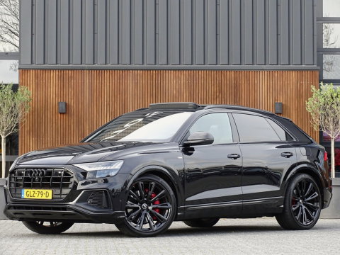 Audi Q8 55 TFSI e 381PK Quattro S line / Carbon / 23'' / B&O / 360°