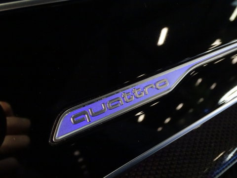 Audi Q8 55 TFSI e 381PK Quattro S line / Carbon / 23'' / B&O / 360°