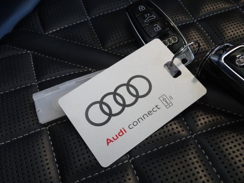 Audi Q8 55 TFSI e 381PK Quattro S line / Carbon / 23'' / B&O / 360°