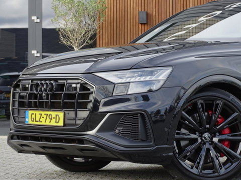 Audi Q8 55 TFSI e 381PK Quattro S line / Carbon / 23'' / B&O / 360°