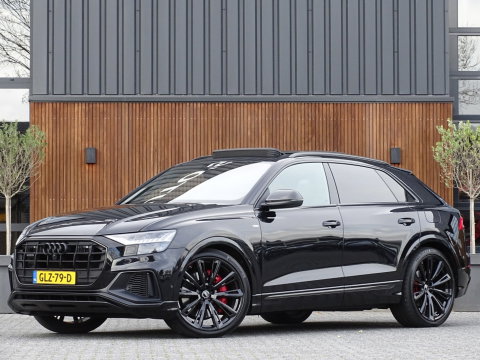 Audi Q8 55 TFSI e 381PK Quattro S line / Carbon / 23'' / B&O / 360°