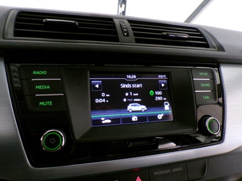 Škoda Fabia 1.2 TSI Ambition "Origineel NL!" Automaat! 1e eigenaar! Bluetooth Cruise-control Sportstoelen Dealer-onderhouden
