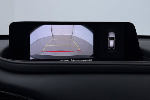 Mazda CX-30 2.5 e-SkyActiv-G M Hybrid Homura | Stoelverwarming | Head-Up | Camera | Keyless | Dodehoek | 18 Inch