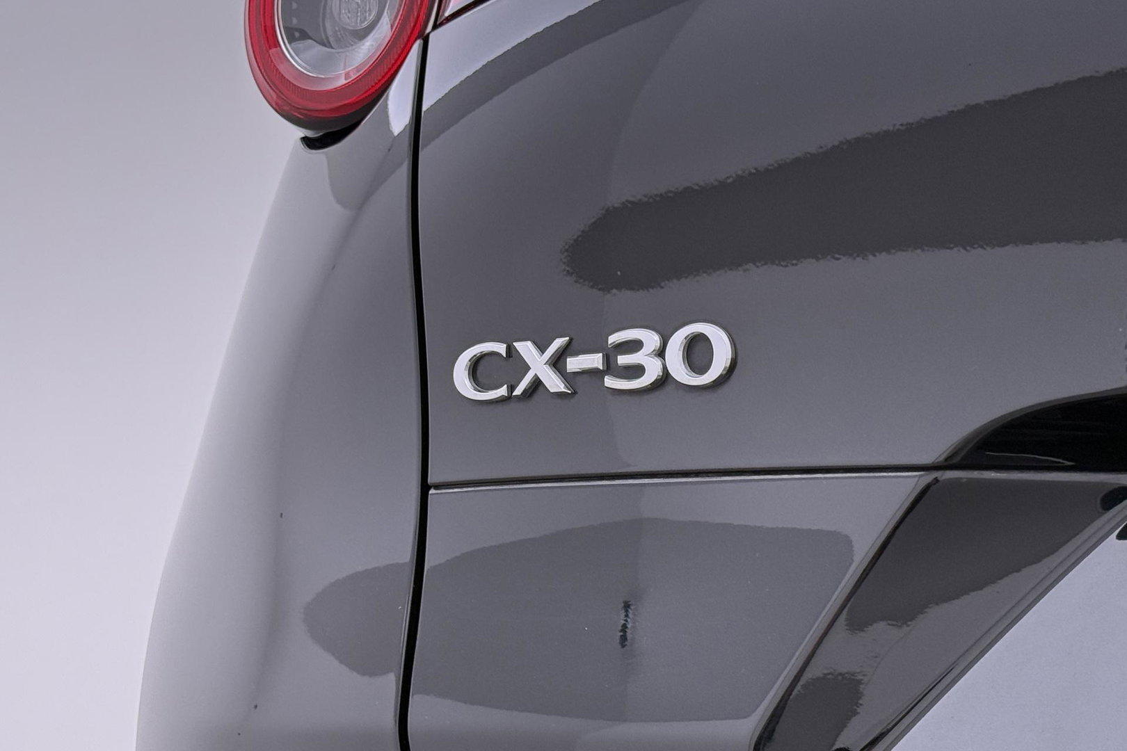 Mazda CX-30 2.5 e-SkyActiv-G M Hybrid Homura | Stoelverwarming | Head-Up | Camera | Keyless | Dodehoek | 18 Inch
