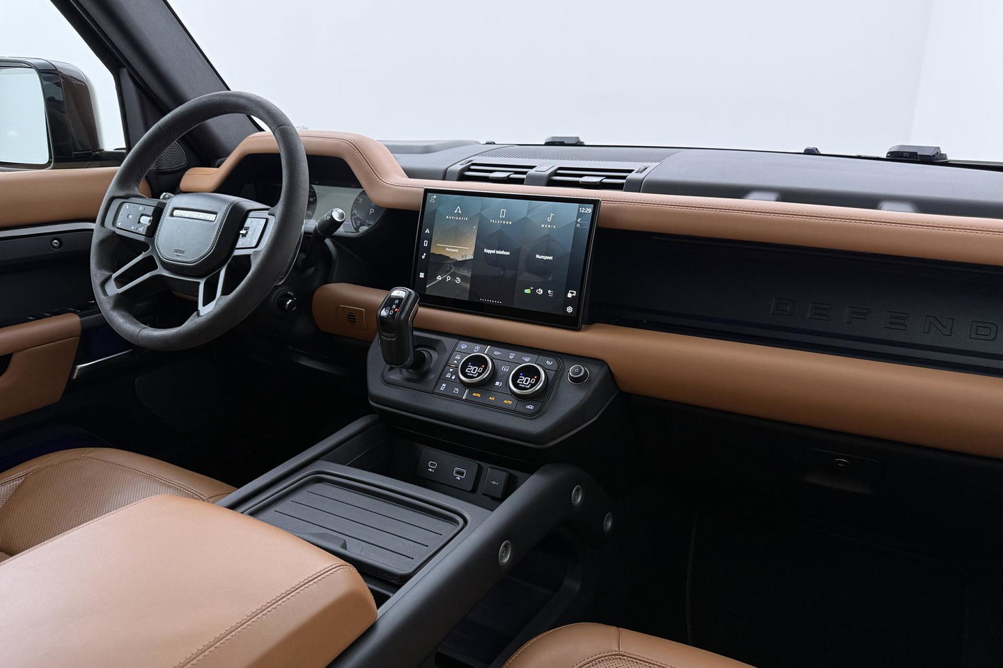Land Rover Defender 110 P525 Carpathian Edition | 5.0 V8 | URBAN | ClearSight | Trekhaak | Luchtvering | Stoelverwarming+Ventilatie