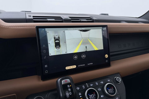 Land Rover Defender 110 P525 Carpathian Edition | 5.0 V8 | URBAN | ClearSight | Trekhaak | Luchtvering | Stoelverwarming+Ventilatie
