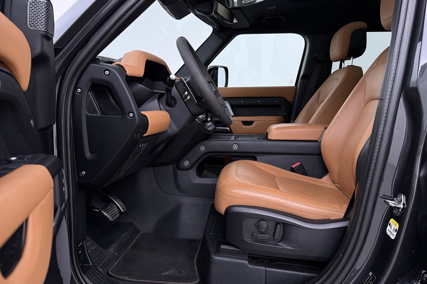 Land Rover Defender 110 P525 Carpathian Edition | 5.0 V8 | URBAN | ClearSight | Trekhaak | Luchtvering | Stoelverwarming+Ventilatie