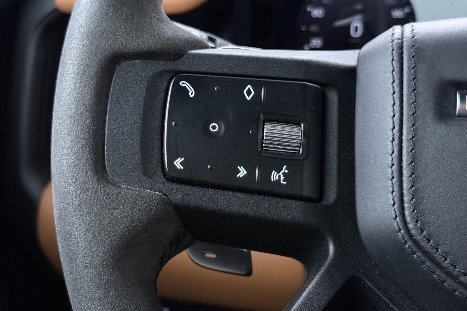 Land Rover Defender 110 P525 Carpathian Edition | 5.0 V8 | URBAN | ClearSight | Trekhaak | Luchtvering | Stoelverwarming+Ventilatie