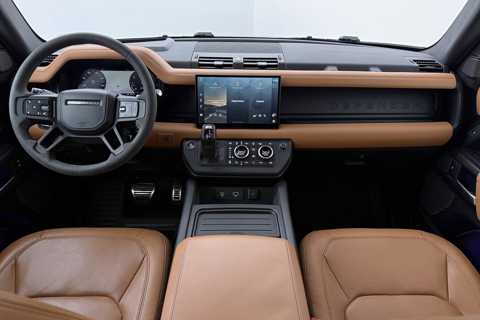 Land Rover Defender 110 P525 Carpathian Edition | 5.0 V8 | URBAN | ClearSight | Trekhaak | Luchtvering | Stoelverwarming+Ventilatie