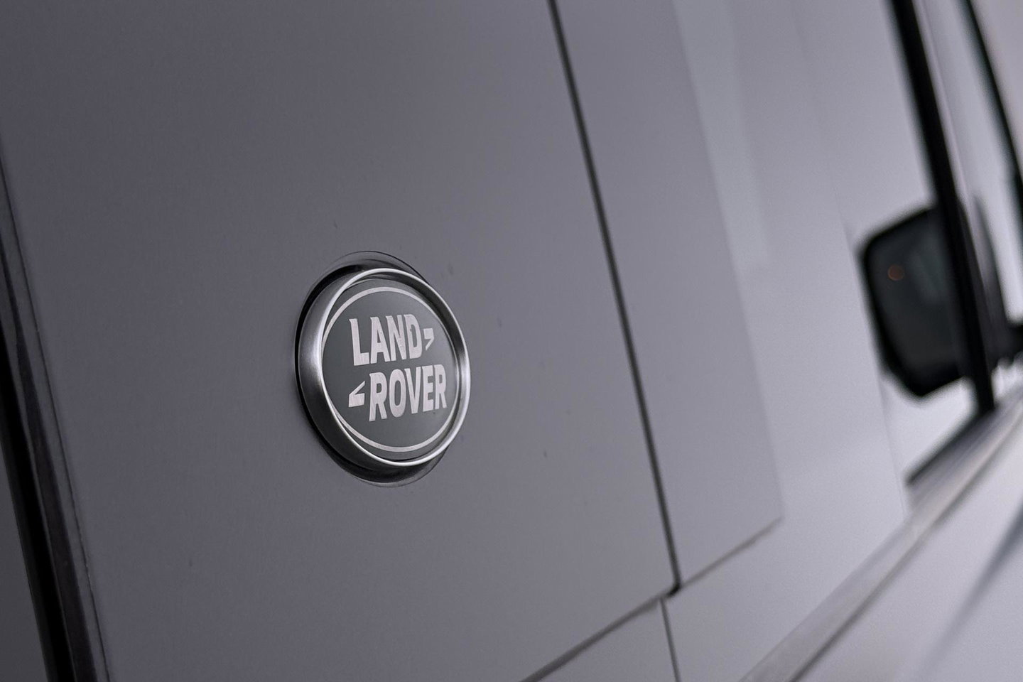 Land Rover Defender 110 P525 Carpathian Edition | 5.0 V8 | URBAN | ClearSight | Trekhaak | Luchtvering | Stoelverwarming+Ventilatie