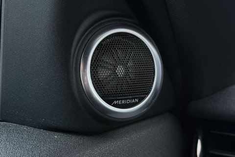 Land Rover Range Rover Evoque P300e R-Dynamic SE | ACC | Meridian | BLIS | Black Pack | Stoel+Stuurverwarming | Privacy Glass | Camera | 20 Inch