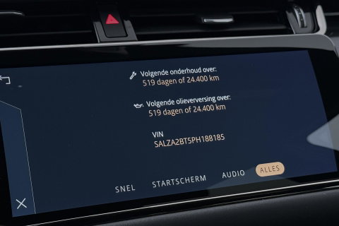 Land Rover Range Rover Evoque P300e R-Dynamic SE | ACC | Meridian | BLIS | Black Pack | Stoel+Stuurverwarming | Privacy Glass | Camera | 20 Inch