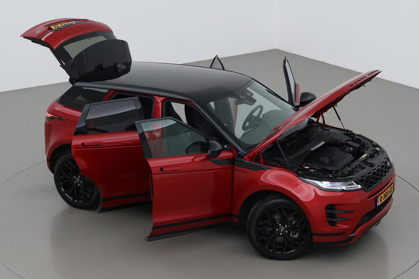 Land Rover Range Rover Evoque P300e R-Dynamic SE | ACC | Meridian | BLIS | Black Pack | Stoel+Stuurverwarming | Privacy Glass | Camera | 20 Inch