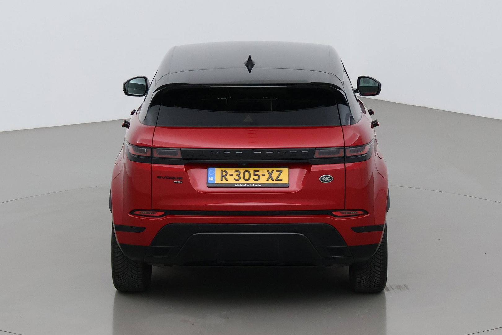 Land Rover Range Rover Evoque P300e R-Dynamic SE | ACC | Meridian | BLIS | Black Pack | Stoel+Stuurverwarming | Privacy Glass | Camera | 20 Inch
