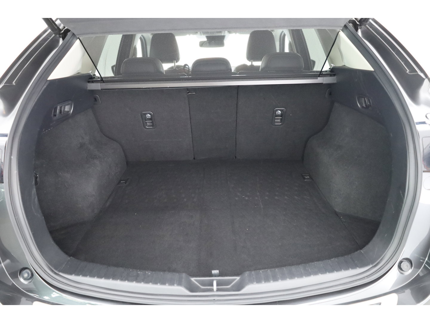 Mazda CX-5 2.0 SkyActiv-G 165 Business Luxury | RIJKLAAR!! | CarPlay | Cruise | Stoel-Stuurverw. | Stoelvent. | 360cam | HUD | Keyless