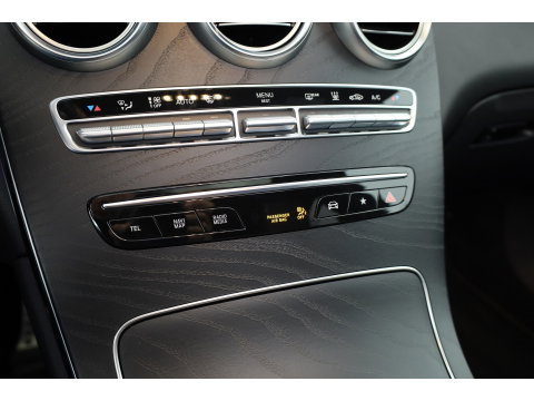 Mercedes-Benz GLC Coupé 300e 4MATIC AMG ORIG. NL | SOH 100% | Rijklaar! | Adapt. Cruise | Trekhaak | Pano | Matrix | 360cam | Burmester |